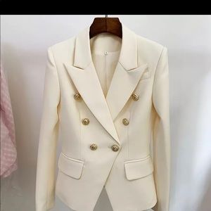 Doesn’t fit, fits like a small